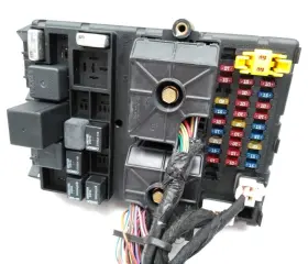 P56038406am Jeep 2000 Grand Cherokee Body Control Module Interior Fuse Box A51