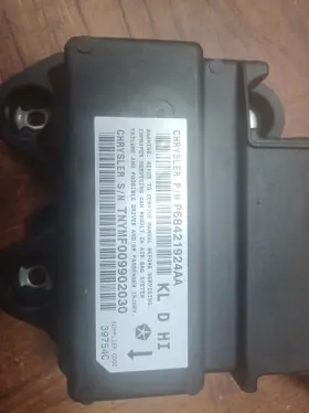 P68421924aa Jeep Cherokee 2019 Control Unit Module Sto33385 #2