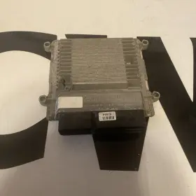 39133-2g130 Kia 2011-13 Sorento Engine Control Unit Ecu Module Oem Ecm