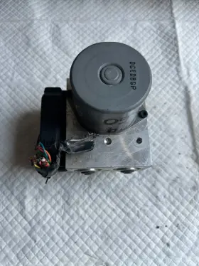 58920-2j150 Kia 2009 Borrego Abs Pump Control Module Oem 138