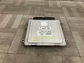 590-10888-ic Kia 2021 Seltos Ecm Brain Box 2.0l Keyless Ignition 39170-2epv0 Oem #2