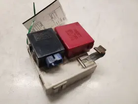 591-58177 Lexus Ls400 Chassis Steering Control Module 1993-1994