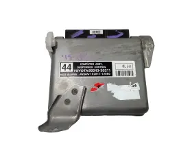 89243-30211 Lexus 2014-2018 Gs350 Active Suspension Control Module Oem