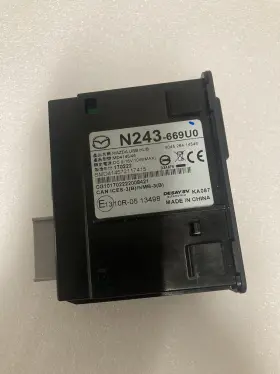 N243-669u0b Mazda Mx-5 Mk4 Nd 2015-2019 Genuine Usb Aux Port Hub Module