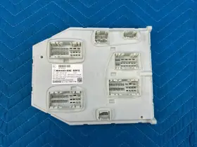 907-900-92-05 Mercedes-benz Sprinter 1500 2500 3500 Gps Navigation Body Control Module 19-23 Oem