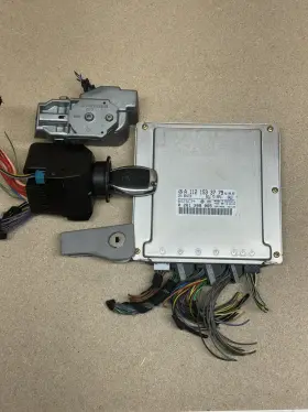 A1121533779 Mercedes-benz 2003 W208 Clk320 Convertible Ecu Ecm Pcm Eis Esl Elv Key