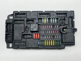 3457414-03 Mini 61.35 Cooper R56 2007 - 2013 Power Distribution Fuse Box Module