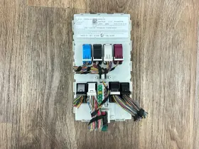 61359388184 Mini 2015 Body Domain Control Module Fuse Box Oem 9388184