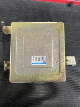 Md166255 Mitsubishi Eclipse Pcm Ecu Dsm Eagle Talon Plymouth Laser 2.0 4g63 Ecm