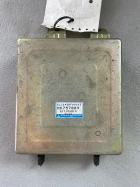 Md757009 Mitsubishi 1995 Galant Ecu