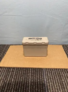 Mr217319 Mitsubishi Oem Chrysler Dodge Front Ecu Control Unit