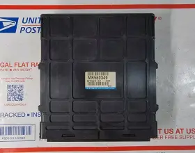 Mr560349 Mitsubishi 2001 Montero Sport 3.5l Engine Computer Ecu Control Module