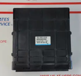 Mr560350 Mitsubishi 2001 Montero Sport Engine Computer Ecu Control Module Unit