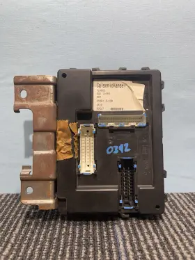 284b1-zl83b Nissan / Infiniti 2010 Xterra Body Control Module Bcm