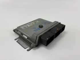 Nissan Nec018-670 2015-17 Rogue Engine Control Unit Ecu Nec018670 Module