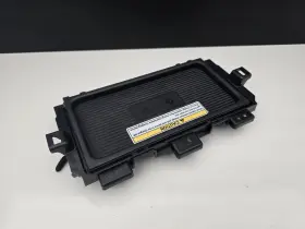 39570-thr-a02 Oem 2018-2020 Honda Odyssey Wireless Charger Assy - Elite