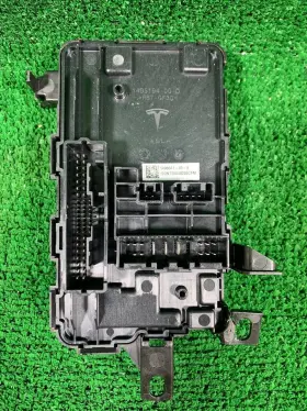 1495194-00-d Tesla 2016-2024 Model X/s Front Left Lh Driver Seat Computer Control Module Oem #3