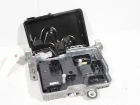 1583991-00-c Tesla 2017-2023 Model 3 Y Front Vehicle Electronic Controller Module Assembly