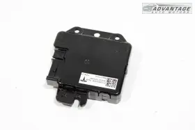 1755200-00-b Tesla 2017-2023 Model 3 Rear Center Console Usb Hub Charger Module Unit Oem #3