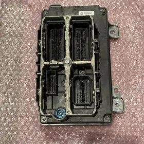 1810836-13-d Tesla Cybertruck Ct Mid Voltage Rear Controller New