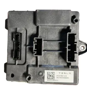 1817667-12-b Tesla Front Right Gen 1 Door Control Module Oem Cybertruck 2024