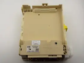 8273008110 Toyota 2018-2020 Sienna Multiplex Network Fuse Junction Block Control Module Oem
