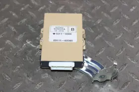 8911160080 Toyota 13-14 Land Cruiser Network Gateway Rh Dash Control Module Unit Factory Oem Wty