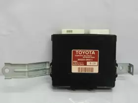 89222-08011 Toyota 2004-2010 Sienna Multiplex Network Door Control Computer Module Oem