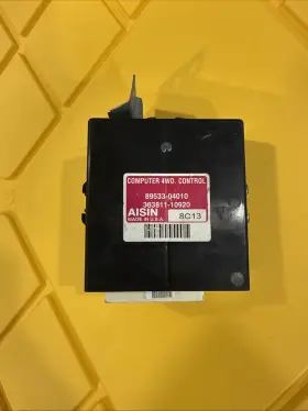 89533-04010 Toyota Tacoma 4wd Control Used