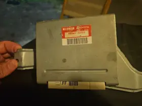 89540-33120 Toyota Abs Control Module Solara 1999 Oem