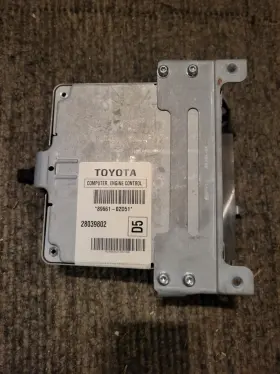 89661-02d51 Toyota Oem Tovota Engine Control Module Ecm Ecu Fits 05-07 Matrix And Corolla