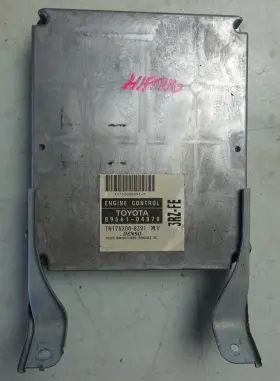 89661-04870 Toyota 2002 Tacoma 2.7l 3rz-fe 4wd Engine Control Module Ecm Ecu Oem