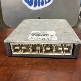 89661-3d150 Toyota 1996-97 4runner 3.4l A/t 4x4 Ecu Engine Control Module Oem #3