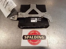 89681-52132 Toyota Computer Power Supply Control Module Prius C 12 9157646