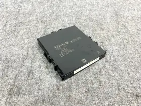 89990-47470 Toyota 21-22 Prius Smart Key Keyless Theft Locking Control Module Unit Oem