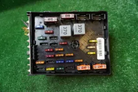 43253750 Volkswagen 2011 Volkkswagen Cc Fuse Box Oem #2