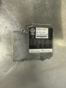 5n0959655q Volkswagen 2009-2012 Cc Safety Control Module Unit