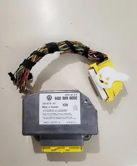 6q0909605e Volkswagen 2004-2010 Beetle Convertible Control Module P/n 6q0 909 605e