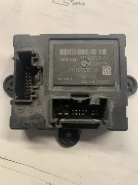 31343026ac Volvo 2017 Xc60 Front Left Lh Door Control Unit Module 10102537 Oem