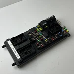 FK72-14F041-AE 2019 Land Rover Discovery Relay Fuse Box Oem. Fixed Price $137.50.