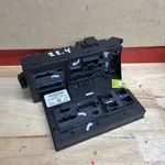 03-11 Mercedes W211 E350 CLS500 Front Sam Module Relay Fuse Box A2115457201 Oem. Fixed Price $150.00.