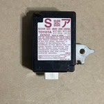 2010-2015 Toyota Prius Genuine Smart Door Control Receiver Module 89740-47140. Fixed Price $34.00.
