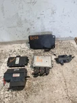 Mini One R56 Ecu Kit N12B16O0 Footwell Light Module Fuse Box 2008 Pre-facelift. Fixed Price $114.49.