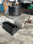 2003-2004 Lincoln Navigator Abs Pump Anti-lock Brake Module 4L1T-2C219-EC Oem. Fixed Price $99.99.