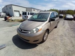 Engine Ecm Electronic Control Module Right Hand Dash Awd Fits Sienna 12104649. Fixed Price $118.02.