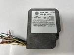 1999-2000 Vw Golf Control Module / 6Q0909605A 5WK42867 Oem. Fixed Price $48.00.